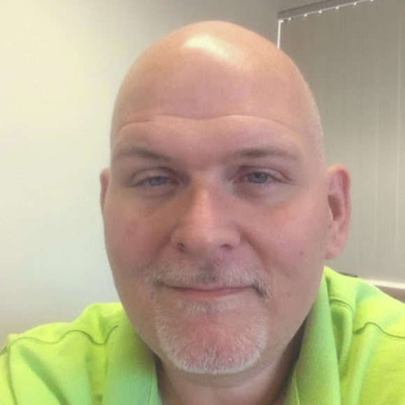 Meet your Posher, Chris - Picture 1 of 1